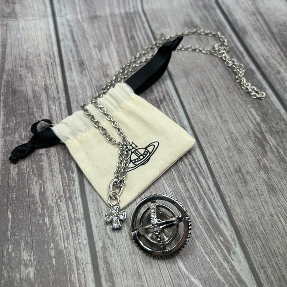 VIVIENNE WESTWOOD *AS IS, NEEDS FIXING!* Orb Rhinestone Silver Pendant Necklace - Picture 2 of 16
